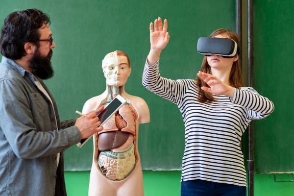 What Makes VR in Education Beneficial